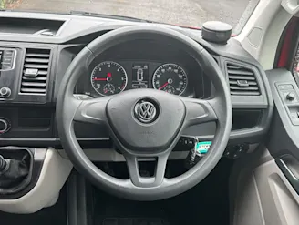 Volkswagen Transporter Shuttle