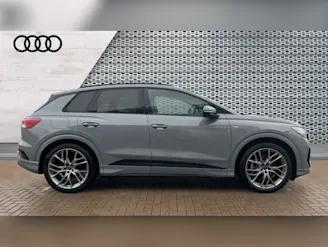 Audi Q4