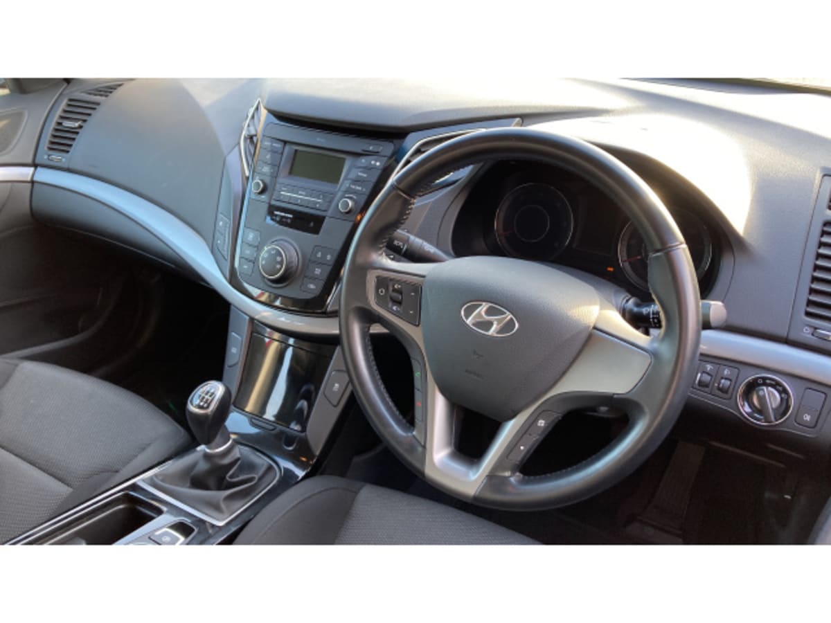 Used Hyundai i40 Tourer (2011-2019) Review