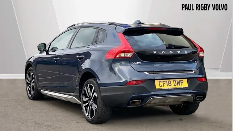 Volvo V40 T3 [152] Cross Country Pro 5dr Geartronic