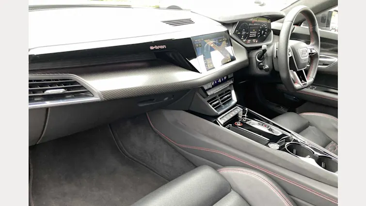Audi RS e-tron GT 475kW Quattro 93kWh Carbon Vorsprung 4dr Auto