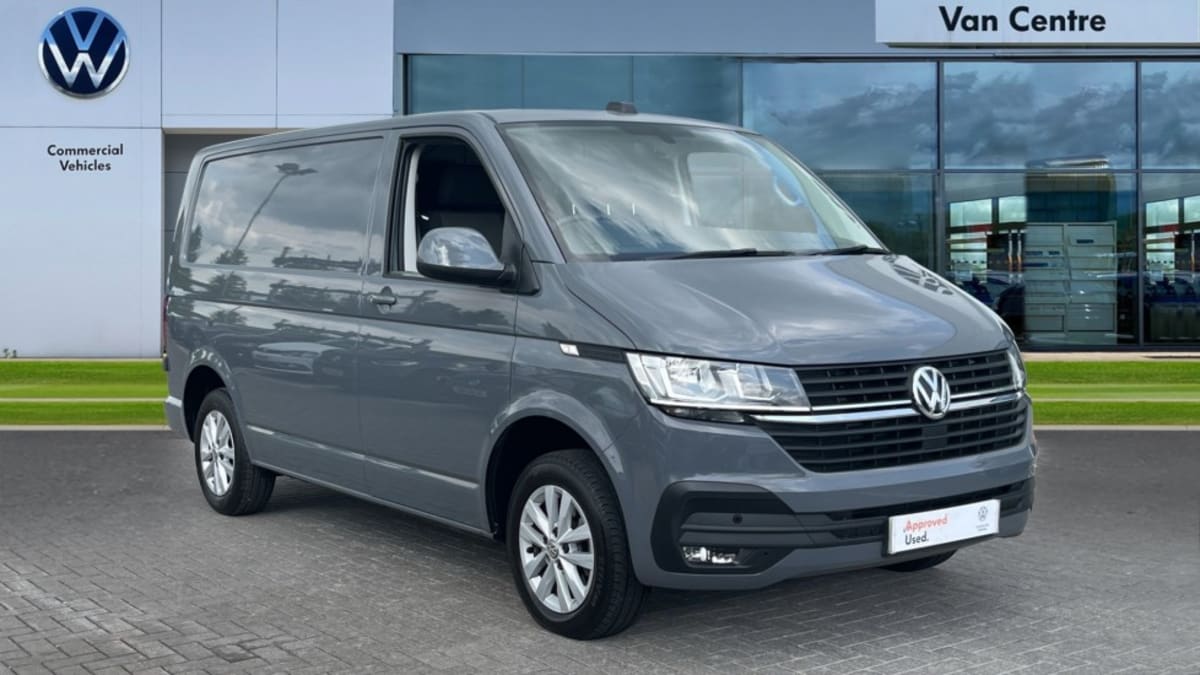 Volkswagen Transporter £32,998 - £86,401