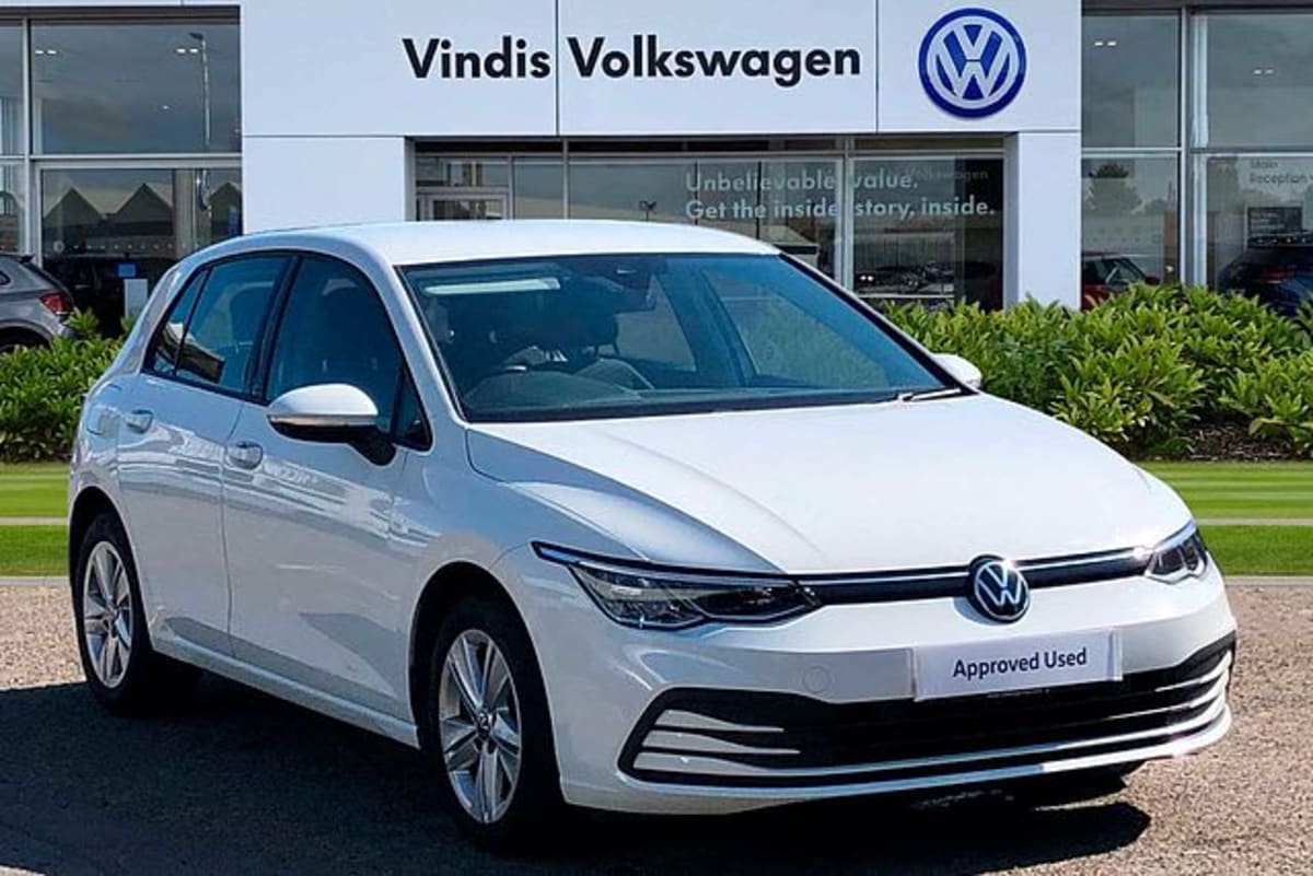 Volkswagen Golf £17,698 - £59,994
