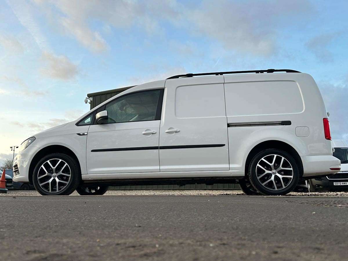 Volkswagen Caddy Maxi £29,698 - £35,999